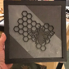 Load image into Gallery viewer, Textured Bee