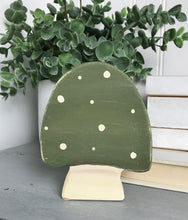 Load image into Gallery viewer, Medium Mushroom
