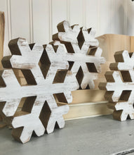 Load image into Gallery viewer, Chunky Snowflake
