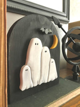 Load image into Gallery viewer, Ghost Family Arch Sign ~Customizable~
